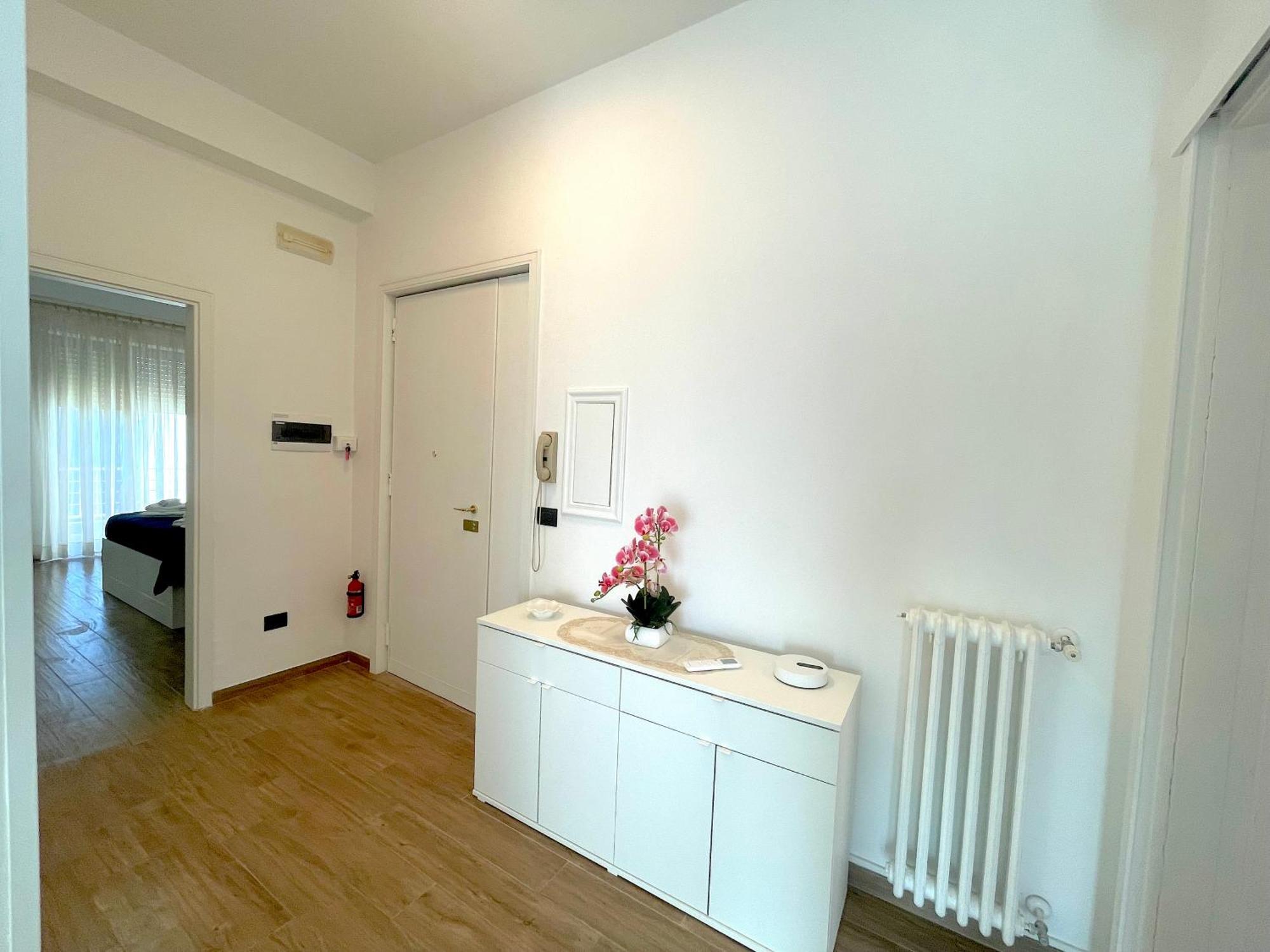 Helios Apartment Lecce Bagian luar foto